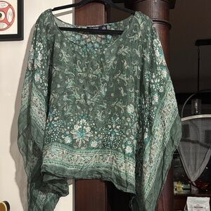 Elegant Green Paisley Women's Blouse
